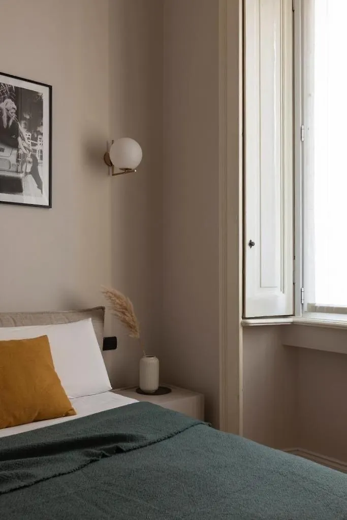 Apartment Stile Ed Eleganza Fra Stazione Centrale E Posta Venezia Milan Italy